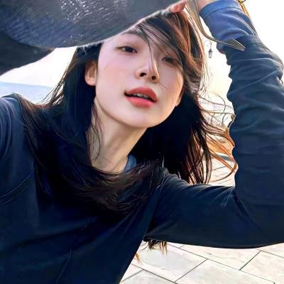 射向矮子的小球